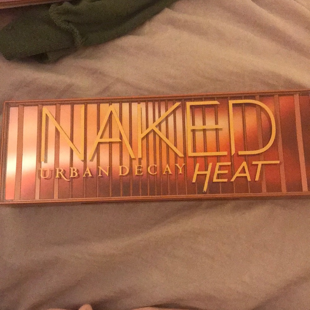 Eyeshadow palette
